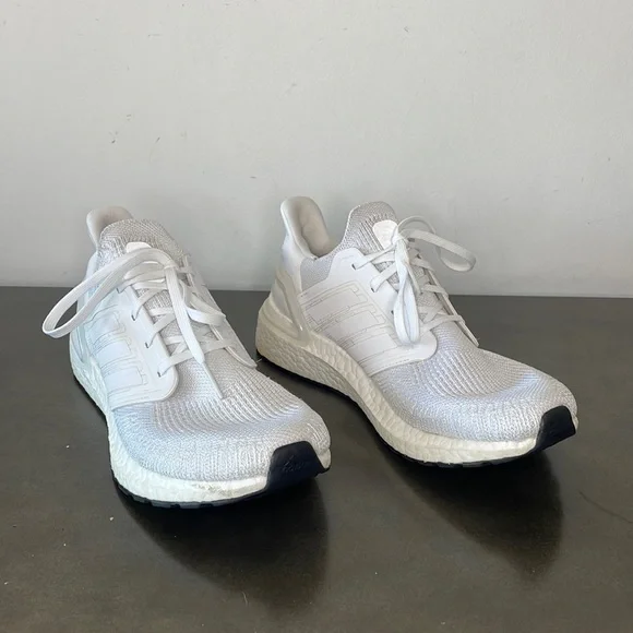 Adidas ULTRABOOST 20 mens size 8.5 color:Triple White style # EF1042
